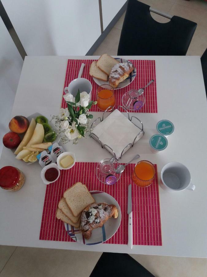 Maui Apartament Alcamo Buitenkant foto