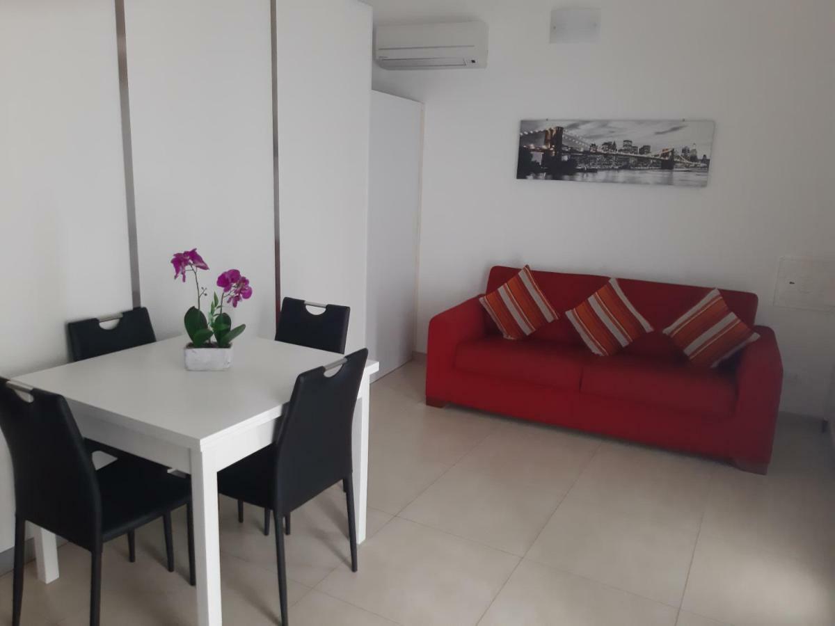Maui Apartament Alcamo Buitenkant foto